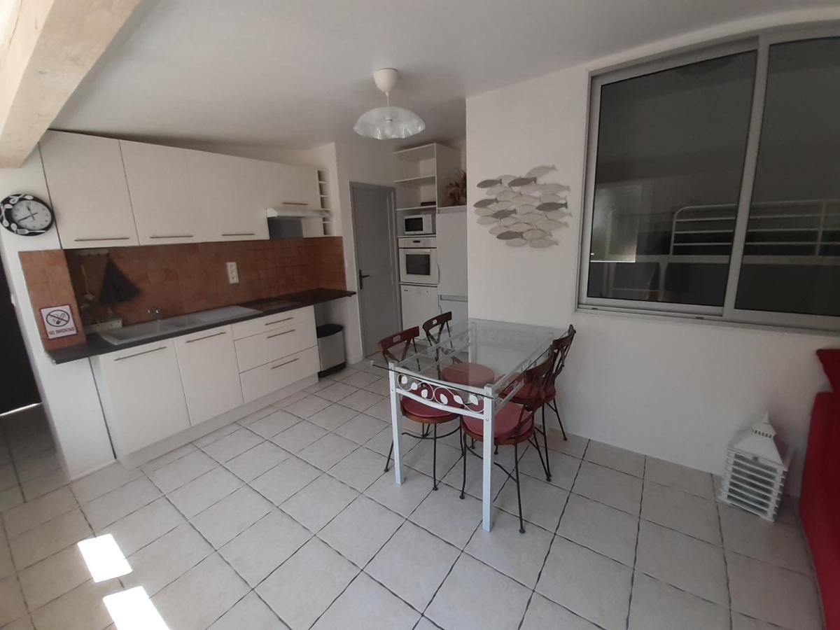 Petite Maison De Campagne Gardoise Théziers Exteriör bild